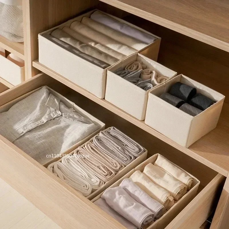 布製下着収納ボックス 引き出しオーガナイザー クローゼット整 - Sock Organizer Tray のレビューと価格