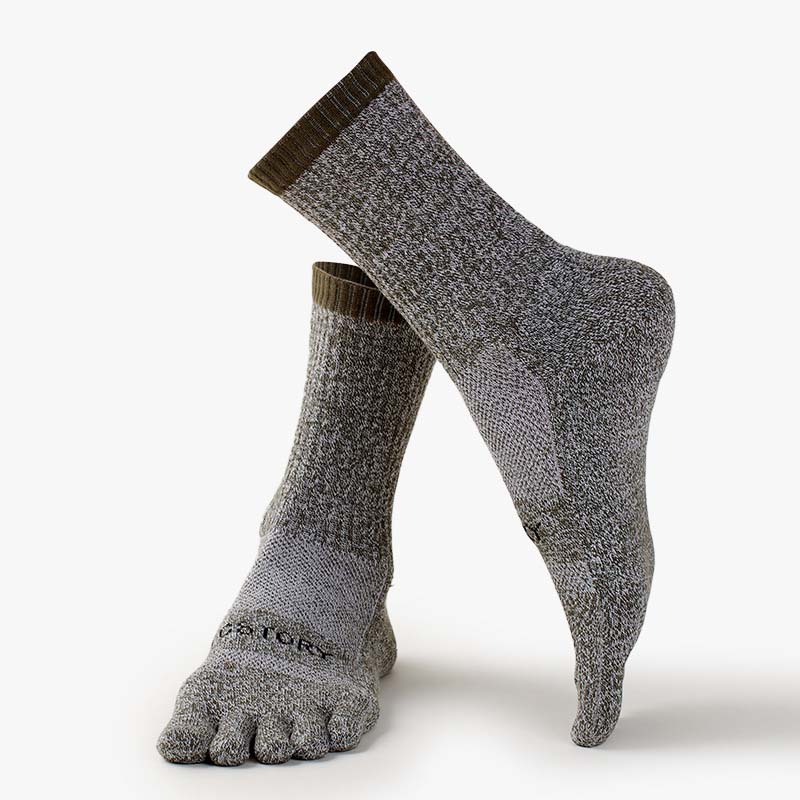 メリノウール製五本指スポーツソックス 吸汗速乾 防臭 秋冬  - Toe Sock Split のレビューと価格