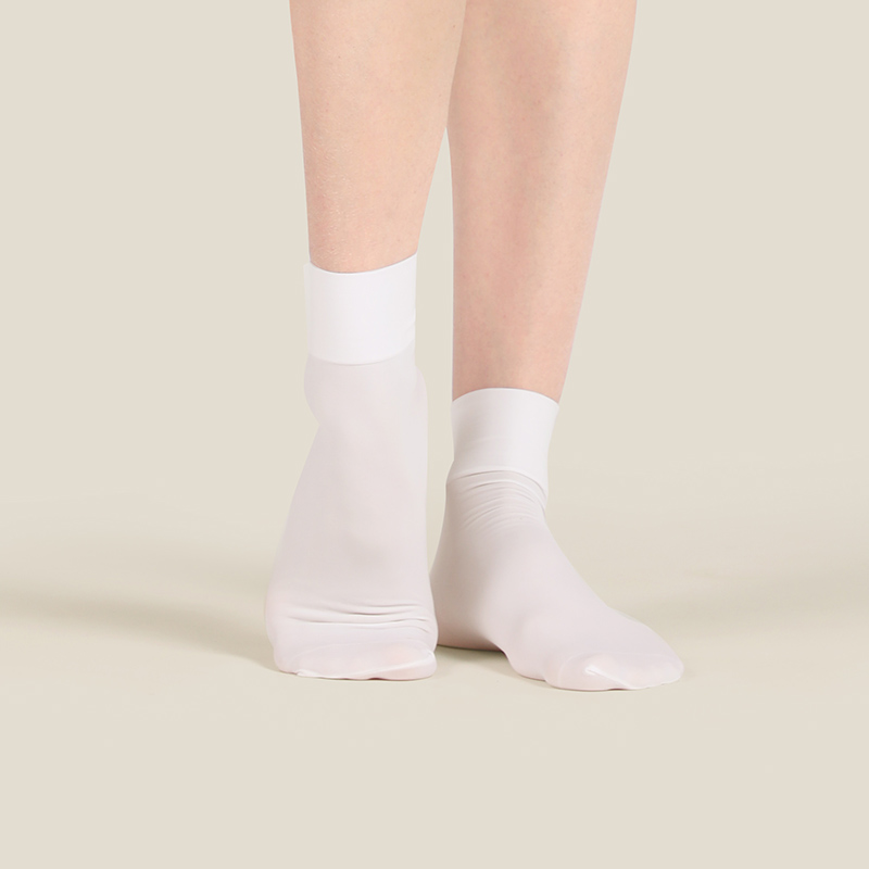 女の子女性プロフェッショナルバレエソックスモダンダンスソック - Grip Sock Yoga のレビューと価格